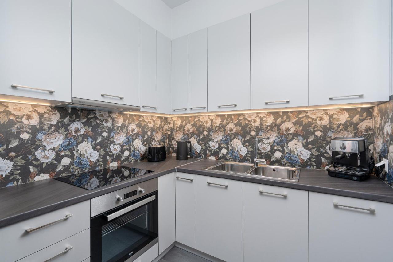 The H Experience Blackbird Spacious 2Bd Apartment Close To The Beach Ксилокастро Экстерьер фото