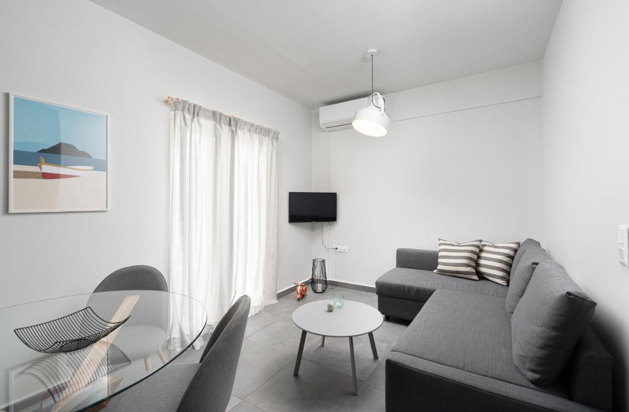 The H Experience Blackbird Spacious 2Bd Apartment Close To The Beach Ксилокастро Экстерьер фото
